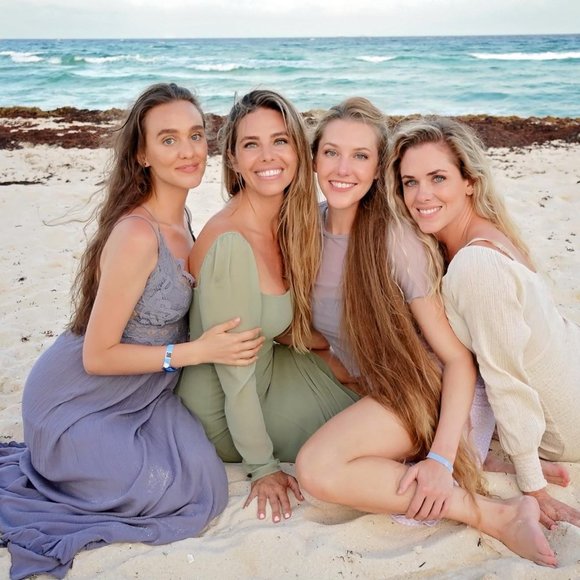 Meet your Posher, Jacqueline - Picture 4 of 4